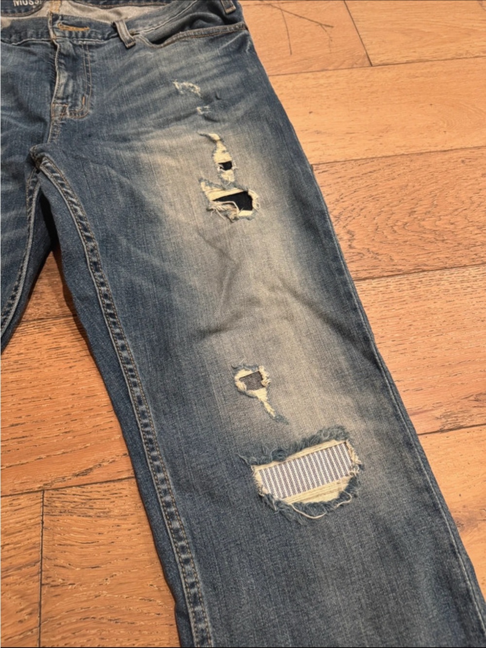 Men’s Ripped Slim Straight Jeans - Picture 2 of 6